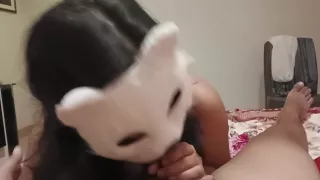 Grabe Chumupa Si Insan Habang Nakamaskara