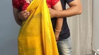 Shararti Padosan Bhabhi Ne kari Masti