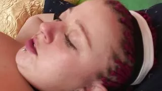 Chubby teen lets herself be pampered extremely horny by her boyfriend!