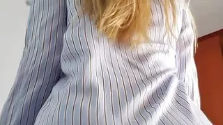 My secretary accidentally sent me this! Lily really knows how to ride (solo video)