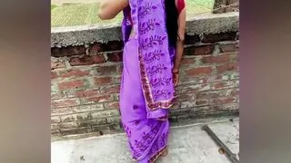 Desi slim bhabhi cought alone at her home terrace