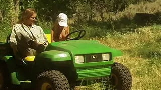 Pornstar Cassie Courtland Fucked Outdoors And Gets A Cumshot from Evan Stone