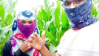 Today my friend took me to the corn field and fucked my ass and fucked me with great pleasure - Hindi voice