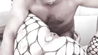 Paty Angel Caught the Employee and Rode His Dick