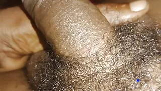 Madhu bhabhi ko chodane ke liye mera land khuda hua