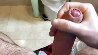 I masturbate in my bathroom, very rich and delicious, rate me from 1 to 10