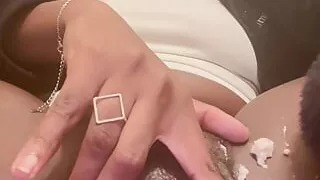 Watch Me Clean-How To Handle A Yeast Infection Disease