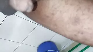 Body Building Stud Jerks His Huge Muscle Cock