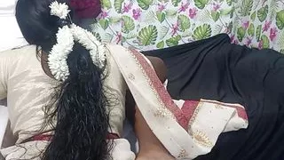 MARUMAGALUM MAAMANARUM Desi young wife seduced her father in law cheating