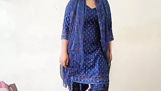 Gawo ki desi maal ko phali baar choda young Indian desi village girlfriend was first time painfull fucked with boyfriend