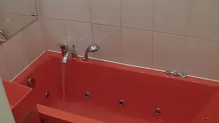 Filming my naked girlfriend refreshed in the bathtub