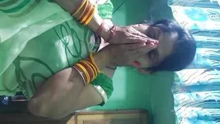 Very cute sexy Indian lady very cute sexy girl