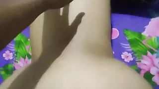 cheating with a beautiful maid, her beautiful pussy is muddy and slippery