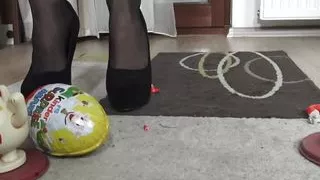 princess kirstin in crushing mood