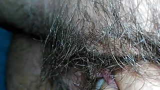 Old   hairy pussy close-up Milf