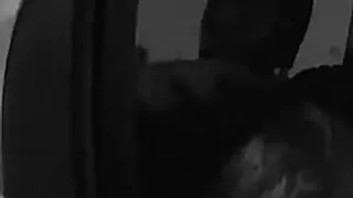 30 seconds of love, in a public parking