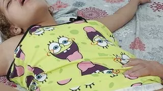 Horny Samara sucks little Bony's delicious pussy