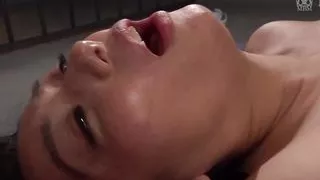 M609G12 A celebrity mature woman by a strong black man and collapsed his ego squeezed a huge chip,