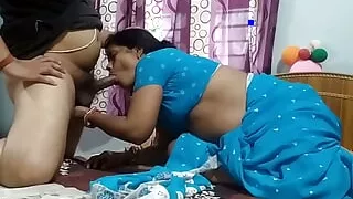 Hot wife Rakhi in blue saree fucking with her boyfriend to penetrate hard inside pussy on Xhamster 2023