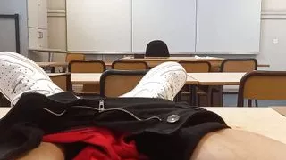 Horny at school during course revision, this French-Asian student takes out his cock in public, jerks off in a risky university