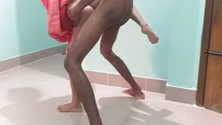 Deshi teen bhabi ko tang utake chuda