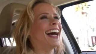 Cougar Admires the Black Guys Body and Screws Him Vigorously, Dancing on His Dick