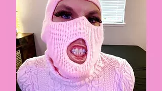 Aggressive Pink! In The Bedroom With Syn Thetic