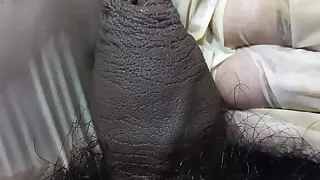 Wife hamd to husband cream pie cuming out