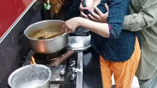 Desi Housewife Anal Sex In Kitchen While She Is Cooking