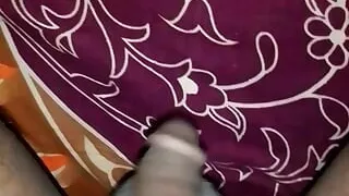 Deshi Model Israt Jahan Nomita lickage her sex video clips with her rich business man boyfriend