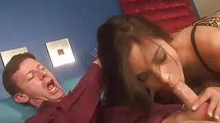 Babe with a plump ass enjoying a hardcore cock ride