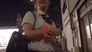 10 Minutes of Memorization, 100,000 Yen for Every Correct Answer! Go for the Queen of Memorization! Nao Is a Blonde-haired Gal.