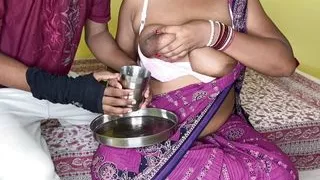 Satoli ne Apne Dudh pilakar Apne Sautela Bete ko khush kiya