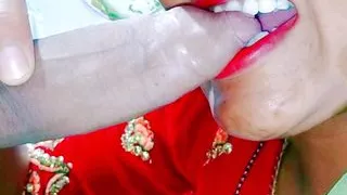 Eating cock !! Red lips Highly sensual blowjob !! Chew dick Her hobby is sucking a pulsating cock. Detailed close-up Gentle Blow