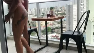 Punching the Cock in the Novinha's Pussy