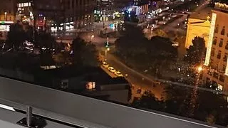 Public Orgasm at Tourist Attraction - I rub my pussy until i cum.