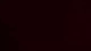 College girl chut me ungli daal kar maja le rahi hai