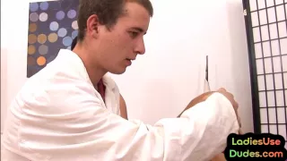 Pegging CFNM femdoms fuck guy in 3way with vibrator