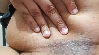 Sunday ko nangapan karte hue washroom me