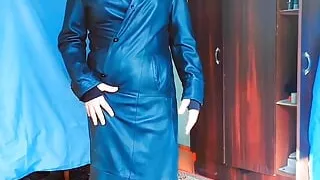 American College Shemale Secretly Transforming Into Girl In Her Private Room After School Hiding From Classmates Her Butt