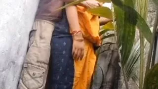 My Sexy Girlfriend wait in outdoor for Hard Fucking.