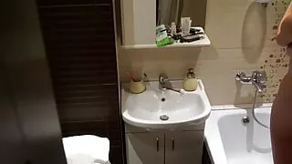 My naked girlfriend washing up in the bathroom is exactly what you need to stroke one out