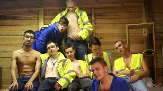 Twink Labourer Threeway Ass Fucking - Aaron Aurora, Aiden Jason & Skye Romeo