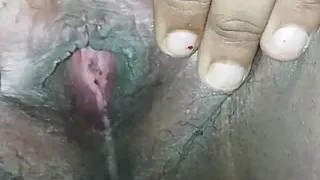 Desi Indian bhabhi deep inside new video