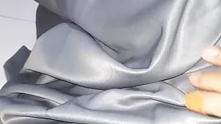 Shiny school girl skirt cum pleasure (rok sekolah)