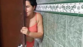 I spy on my cousin in the bathroom and fuck with him secretly