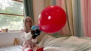 Pump to Pop 5 GIANT Balloons and More!