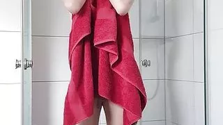 Bjoern_Voyeurs_Sub Complete Shower and Shaving