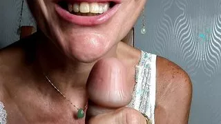 Vends-ta-culotte - Sexy JOI with a hot amateur MILF in beautiful white lace lingerie