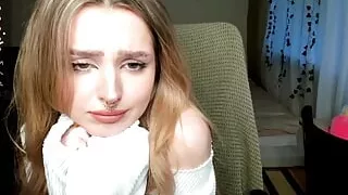 Natural tits and big shaking boobs. You will cum in secconds